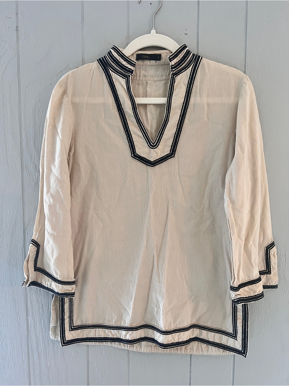 THML Medium Cream Embroidered V-Neck Tunic Top